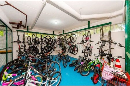 34_photo/94dce3cbcf.f5a9b472b4e45d64-ATLAS-65d81db6-7b32-44b6-bcf9-b54917c72e80.jpg de apartamento à venda com 4 quartos, 185m² em Mossunguê, Curitiba