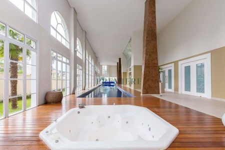 40_photo/94dce3cbcf.f5a9b472b4e45d64-ATLAS-a31c58f1-b9a0-4788-ad48-3d4962460527.jpg de apartamento à venda com 4 quartos, 185m² em Mossunguê, Curitiba