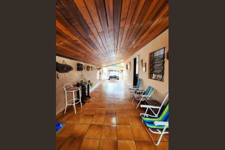 3_photo/94dce3cbe7.4ecd14d874f51e57-ATLAS-0e1808a7-e72a-4226-996a-aa42b747b5a8.jpg de casa à venda com 3 quartos, 196m² em Mossunguê, Curitiba