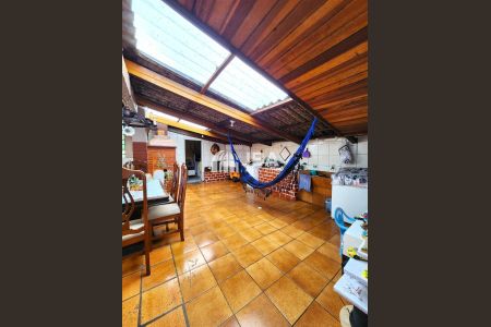 19_photo/94dce3cbe7.4ecd14d874f51e57-ATLAS-dcd91f1e-67dc-413c-bb09-2aca2bcaa3c7.jpg de casa à venda com 3 quartos, 196m² em Mossunguê, Curitiba