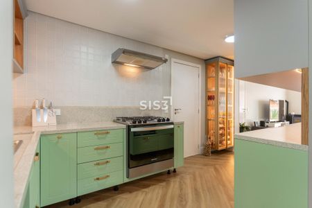 13_photo/94dce3cc25.eccb6ab394347ece-ATLAS-7f98562a-5489-482c-8d0f-e430bd70ff2f.jpg de apartamento à venda com 3 quartos, 224m² em Mossunguê, Curitiba