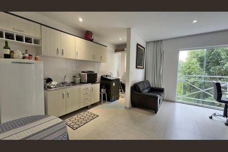 10_photo/94dce3cc61.7b19923cb1e50d7a-ATLAS-15d19a8e-e213-461c-bab5-2e36078f083b.jpg de apartamento à venda com 1 quarto, 32m² em Mossunguê, Curitiba