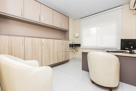 8_photo/94dce3ccf5.555cfb085d5244b0-ATLAS-a583ac10-df9f-4cc7-a243-e6ef0de1d006.jpg de casa à venda com 3 quartos, 141m² em Mossunguê, Curitiba