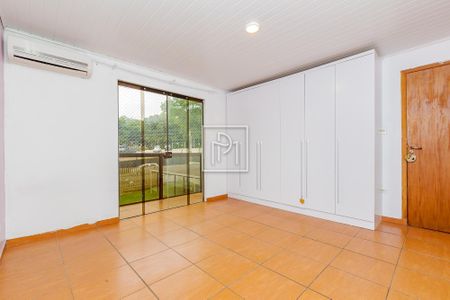 4_photo/94dce3ccf7.11465fd8a6d63c16-ATLAS-efe862d5-ca93-4643-bb71-080f0832a3e9.jpg de casa à venda com 3 quartos, 274m² em Mossunguê, Curitiba