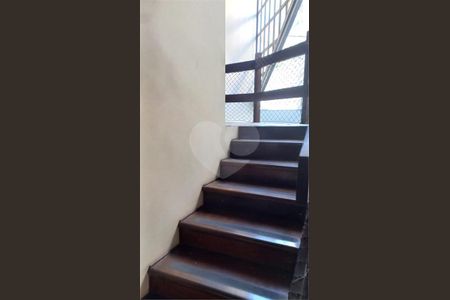 7_photo/94dce3cd19.f14d7a494a64fc38-ATLAS-3f8eb49a-a4d8-441b-ad95-5b91bbc88d3f.jpg de casa à venda com 4 quartos, 216m² em Mossunguê, Curitiba