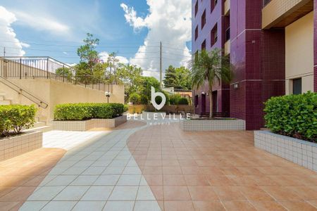 8_photo/94dce3cd5b.3761c3b8211fc02e-ATLAS-dae5aaf8-96e3-472f-a22b-6db043e2f0f1.jpg de apartamento à venda com 3 quartos, 97m² em Campina do Siqueira, Curitiba