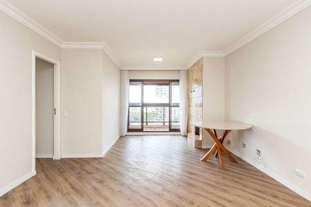 5_photo/94dce3cd5d.01864749b3d36d6f-ATLAS-14a6f69a-ee9b-4e41-8f22-8c2dde21673b.jpg de apartamento para alugar com 3 quartos, 97m² em Campina do Siqueira, Curitiba