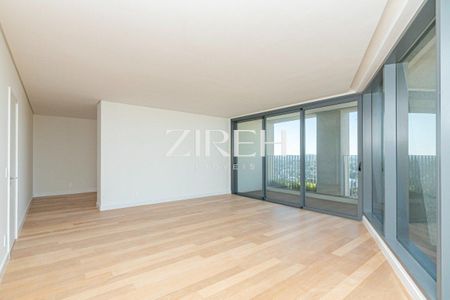 2_photo/94dce3cd81.0c3282d5d4e032e8-ATLAS-1612471f-335f-4f5e-a539-7ac661f9d364.jpg de apartamento à venda com 4 quartos, 397m² em Mossunguê, Curitiba