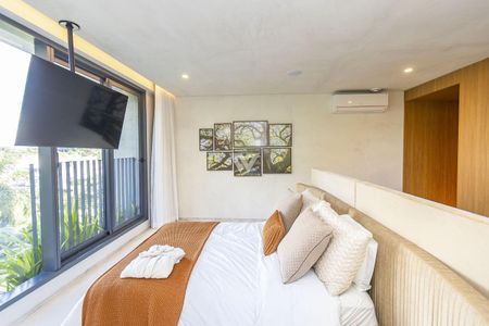 47_photo/94dce3cd81.0c3282d5d4e032e8-ATLAS-3ca6c2a2-71ed-4d1a-90e7-380b0805a103.jpg de apartamento à venda com 4 quartos, 397m² em Mossunguê, Curitiba