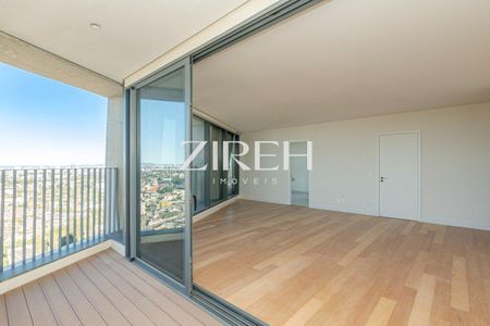 11_photo/94dce3cd81.0c3282d5d4e032e8-ATLAS-8ce7ea7c-23ea-4a64-8ba0-3c51967f775e.jpg de apartamento à venda com 4 quartos, 397m² em Mossunguê, Curitiba