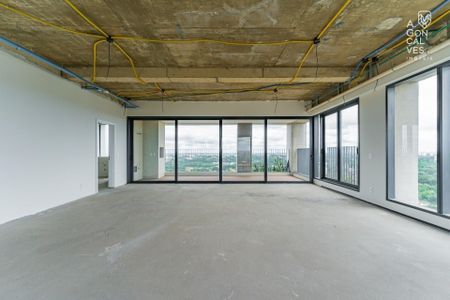 3_photo/94dce3cd81.b3f7f04010e5a210-ATLAS-059cf5f5-520b-436d-b711-4c3ff6fb66c9.jpg de apartamento à venda com 3 quartos, 309m² em Mossunguê, Curitiba