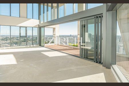 3_photo/94dce3cd81.c686f205f61ae973-ATLAS-b93fed0c-8037-4e54-96fd-e1869b7d47c0.jpg de apartamento à venda com 4 quartos, 464m² em Mossunguê, Curitiba