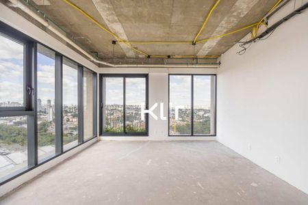 9_photo/94dce3cd9f.dd97e1f55712bea1-ATLAS-e9fb8f0f-0ac6-43a5-bb7a-e6aa6545f8f3.jpg de apartamento à venda com 3 quartos, 211m² em Mossunguê, Curitiba