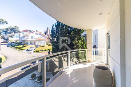 6_photo/94dce3cda1.8280fc8df53f6233-ATLAS-021b6ffd-8a42-43a8-bded-d5907a2f875d.jpg de casa à venda com 4 quartos, 420m² em Mossunguê, Curitiba