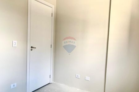 6_photo/94dce3cf27.0b889e304cfb73be-ATLAS-d2cf6527-761e-4c3f-816b-0dcfc4f6b6e2.jpg de apartamento à venda com 2 quartos, 48m² em Campina do Siqueira, Curitiba