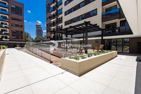 7_photo/94dce3cf27.a22005448e98a483-ATLAS-13a59ba6-e862-498c-b8f6-9af40c400317.jpg de apartamento para alugar com 2 quartos, 48m² em Campina do Siqueira, Curitiba