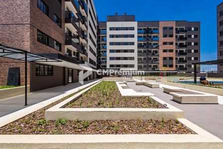 9_photo/94dce3cf27.a22005448e98a483-ATLAS-33a7097a-181c-424f-8d06-1ba4aee3d820.jpg de apartamento para alugar com 2 quartos, 54m² em Campina do Siqueira, Curitiba