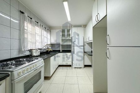 10_photo/94dce3cf49.2d3ac289e0c8b5b7-ATLAS-78f3da00-73cb-4cd8-9974-c189b1548291.jpg de casa à venda com 3 quartos, 155m² em Campina do Siqueira, Curitiba