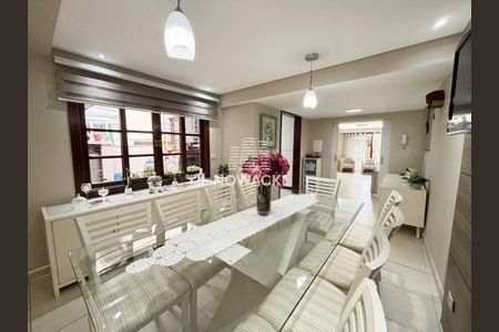 9_photo/94dce3cf49.51cc70ea1b948618-ATLAS-27307e07-3eda-44b0-99f2-e6e7655dc7ca.jpg de casa à venda com 3 quartos, 150m² em Campina do Siqueira, Curitiba