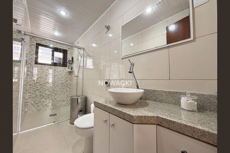 33_photo/94dce3cf49.51cc70ea1b948618-ATLAS-9dfdf28e-00ed-48c9-bd66-2fcb3e342a58.jpg de casa à venda com 3 quartos, 150m² em Campina do Siqueira, Curitiba