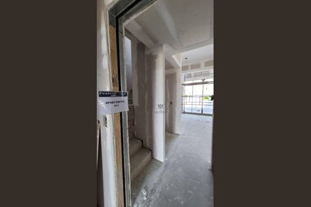 8_photo/94dce3d161.3680c7cd4635f4e4-ATLAS-0d6fd76d-4f13-4f6f-a6ee-d418d04af2e3.jpg de apartamento à venda com 1 quarto, 62m² em Mossunguê, Curitiba