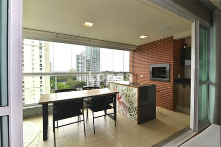 4_photo/94dce3d275.97d17fef2ce51bab-ATLAS-1d5ac923-8899-40fb-9d65-21dd6718a3b0.jpg de apartamento à venda com 3 quartos, 132m² em Campina do Siqueira, Curitiba