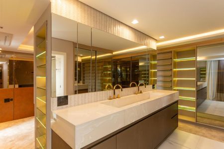 24_photo/94dce3d295.482f2f90c792a06d-ATLAS-388bba38-c86a-44ee-8c0d-d878c76b9547.jpg de apartamento à venda com 3 quartos, 362m² em Mossunguê, Curitiba