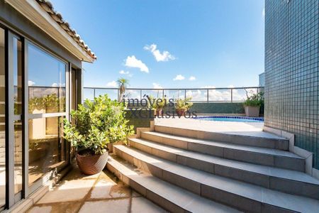 9_photo/94dce3d295.5e32ded3db9b1cf2-ATLAS-3f10f2d2-91a9-4567-aa45-84445390ce89.jpg de apartamento para alugar com 4 quartos, 229m² em Mossunguê, Curitiba