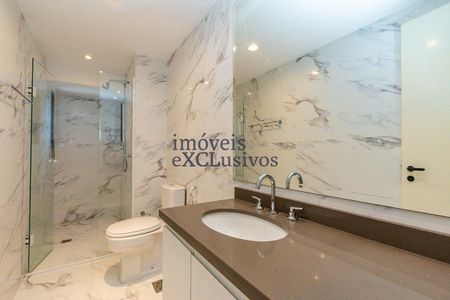 8_photo/94dce3d295.5e32ded3db9b1cf2-ATLAS-524aa8ed-ded1-41e5-8864-5fb95644c4fc.jpg de apartamento para alugar com 4 quartos, 229m² em Mossunguê, Curitiba