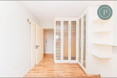 1_photo/94dce3d295.e7fbd820a325bdef-ATLAS-9de9722f-2a23-437f-82da-c6d3003f0acc.jpg de apartamento para alugar com 4 quartos, 362m² em Mossunguê, Curitiba