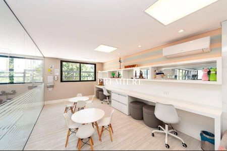 35_photo/94dce3d2a3.cea7c095516a5abf-ATLAS-53eac4fd-da7e-47b7-ab92-3c9e4c92931d.jpg de apartamento para alugar com 3 quartos, 250m² em Campina do Siqueira, Curitiba