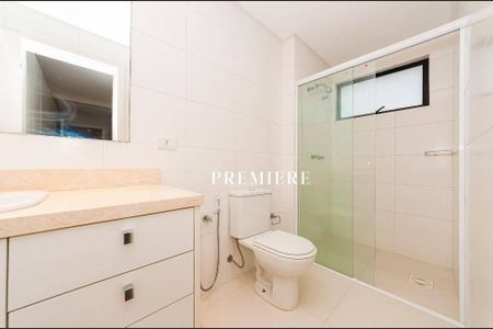 30_photo/94dce3d2a3.cea7c095516a5abf-ATLAS-5fc9628e-d246-4e39-b26b-29caf9fc2c1c.jpg de apartamento para alugar com 3 quartos, 250m² em Campina do Siqueira, Curitiba