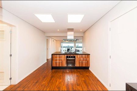 10_photo/94dce3d2a3.cea7c095516a5abf-ATLAS-7975304e-77ea-4cbe-8954-5afbf52b1dbc.jpg de apartamento para alugar com 3 quartos, 250m² em Campina do Siqueira, Curitiba