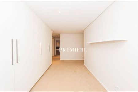 22_photo/94dce3d2a3.cea7c095516a5abf-ATLAS-d2a21444-3c48-4995-ab3d-607769cbf371.jpg de apartamento para alugar com 3 quartos, 250m² em Campina do Siqueira, Curitiba