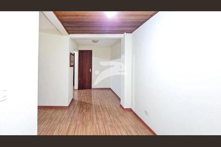 10_photo/94dce3d2c3.5c495fa2bf254f74-ATLAS-7a163386-21d1-4671-b1d7-8baf3ea55e3a.jpg de casa à venda com 2 quartos, 67m² em Campina do Siqueira, Curitiba
