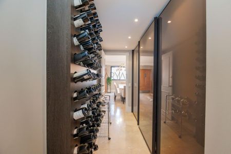 13_photo/94dce3d2cf.1c1cb953b36b6db1-ATLAS-0f994b5f-7c81-40b6-99ab-a002e4a0bd6d.jpg de apartamento à venda com 4 quartos, 380m² em Mossunguê, Curitiba