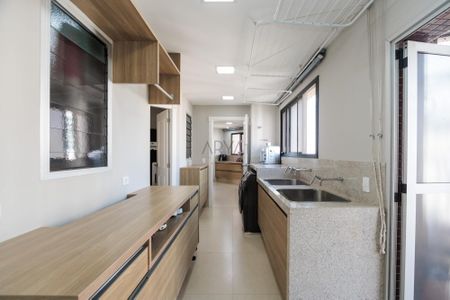 19_photo/94dce3d2cf.1c1cb953b36b6db1-ATLAS-c661414a-5e8e-44b3-86bd-11fe2100cc9b.jpg de apartamento à venda com 4 quartos, 380m² em Mossunguê, Curitiba