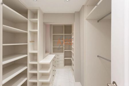 29_photo/94dce3d2cf.f31f4fb75048700d-ATLAS-31cff997-8861-49cf-8bde-2c21d487b74d.jpg de apartamento à venda com 4 quartos, 380m² em Mossunguê, Curitiba