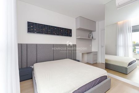 26_photo/94dce3d3e5.6129b01a94e80360-ATLAS-2c367557-8a71-4938-952e-4bacddbec628.jpg de apartamento à venda com 3 quartos, 136m² em Mossunguê, Curitiba