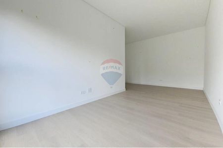 29_photo/94dce3d3f1.c1b8018bc4a6d24e-ATLAS-021fd0a7-bef0-43b1-9069-ec14baa4f47c.jpg de apartamento à venda com 3 quartos, 110m² em Mossunguê, Curitiba