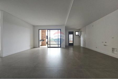 20_photo/94dce3d3f1.c1b8018bc4a6d24e-ATLAS-19a4fa35-558f-4d45-a809-1d96716462de.jpg de apartamento à venda com 3 quartos, 110m² em Mossunguê, Curitiba