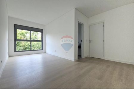 23_photo/94dce3d3f1.c1b8018bc4a6d24e-ATLAS-53db008b-d2ed-46df-9fe7-16c7b871d29c.jpg de apartamento à venda com 3 quartos, 110m² em Mossunguê, Curitiba