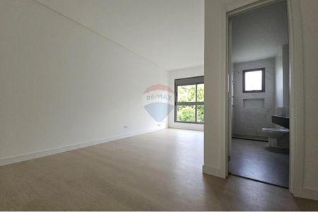 22_photo/94dce3d3f1.c1b8018bc4a6d24e-ATLAS-cd3f566c-284f-47b0-a277-13dde7fa4742.jpg de apartamento à venda com 3 quartos, 110m² em Mossunguê, Curitiba