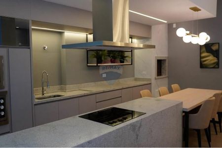 6_photo/94dce3d3f1.c1b8018bc4a6d24e-ATLAS-ebe9646e-c810-430a-860b-7863a512d2cc.jpg de apartamento à venda com 3 quartos, 110m² em Mossunguê, Curitiba