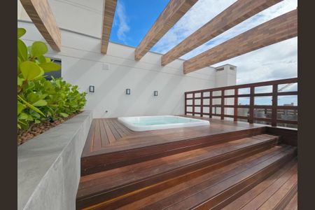 20_photo/94dce3d421.62d08373aee32afa-ATLAS-d6c7b2ea-cec5-4216-b664-aa5c65de165b.jpg de apartamento à venda com 3 quartos, 274m² em Mossunguê, Curitiba