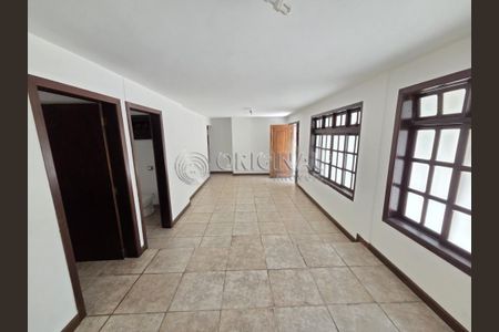 7_photo/94dce3d46d.b2c1f66c79c6256c-ATLAS-b0c1e638-2cb4-47ea-887e-158249328d65.jpg de casa para alugar com 5 quartos, 256m² em Mossunguê, Curitiba