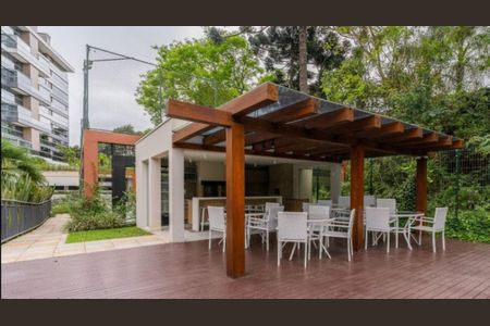 10_photo/94dce3d4fb.ceff8192393c33de-ATLAS-602c3f23-98cc-4233-9dc1-6bc63cd9b0c1.jpg de casa à venda com 3 quartos, 160m² em Mossunguê, Curitiba