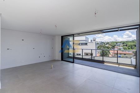 13_photo/94dce3d505.1aa5b8f538f3adaf-ATLAS-842de944-4e72-4403-a359-ba9c66b2b912.jpg de casa à venda com 3 quartos, 240m² em Santo Inácio, Curitiba