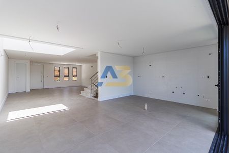 15_photo/94dce3d505.1aa5b8f538f3adaf-ATLAS-9b51f698-fd61-4a65-9c98-dafaa12e88f1.jpg de casa à venda com 3 quartos, 240m² em Santo Inácio, Curitiba