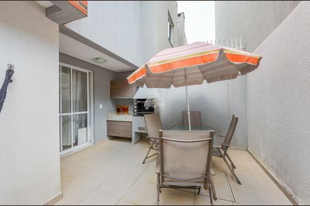 13_photo/94dce3d5f1.f68f768851eb760d-ATLAS-062dffb4-b165-4063-9ca0-499074e0263f.jpg de casa à venda com 3 quartos, 194m² em Santo Inácio, Curitiba